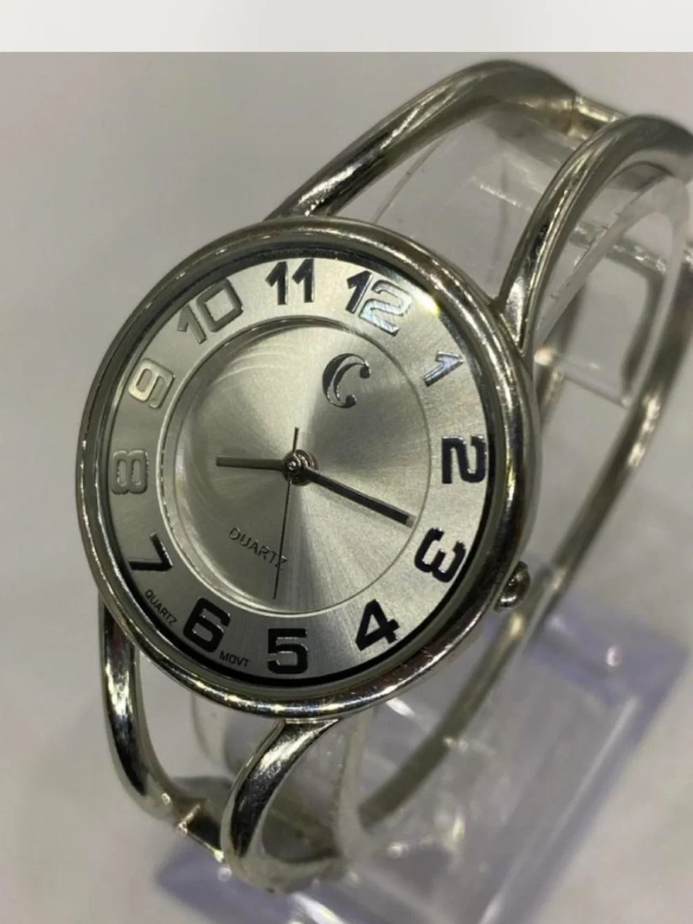 Charming Charlie *** Silver Quartz Bangle Watch /  Bold Numerals ***
